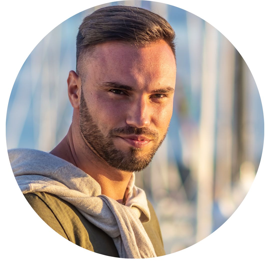 Tomas